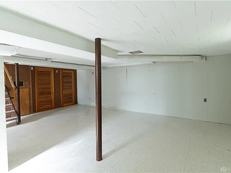 1328 Hanes Rd — Photo 21