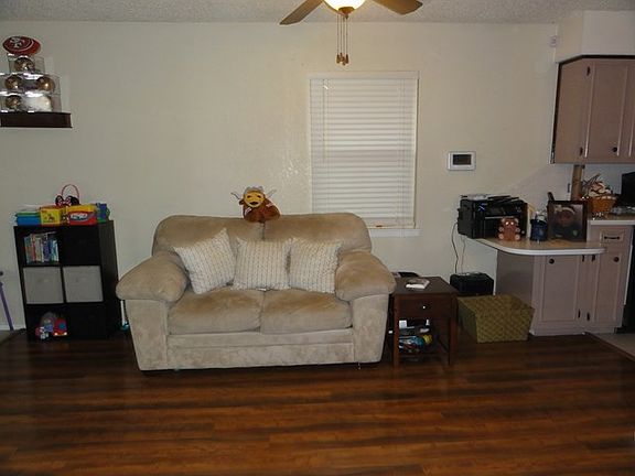 4th image of 4617 Pleasant Dr