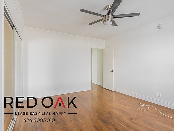 5th image of 1023 1/2 N Hayworth Ave #5