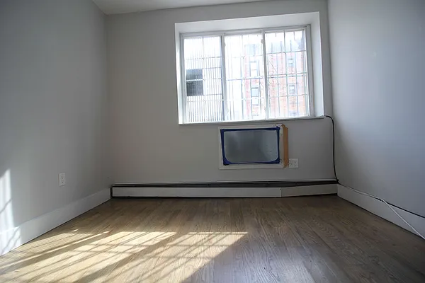 Rented by Nooklyn NYC LLC | media 21