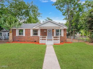 2909 2nd St, Beaufort, SC 29902