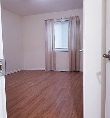 1st image of 10526 Avenue N #1