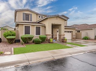 2915 E Russell St, Mesa, AZ 85213