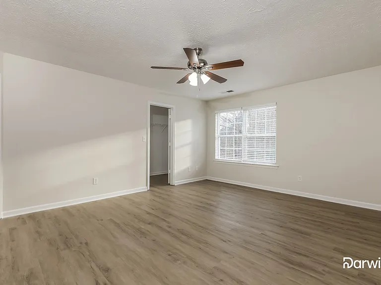 5435 Rock Lake Dr — Photo 10