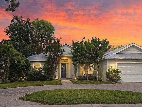 3rd image of 10061 Hidden Pines Ln