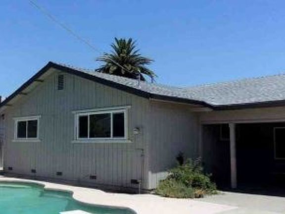 3rd image of 4319 Bishop Way