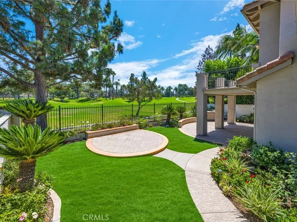 2301 Moortown Dr, Tustin, CA 92782