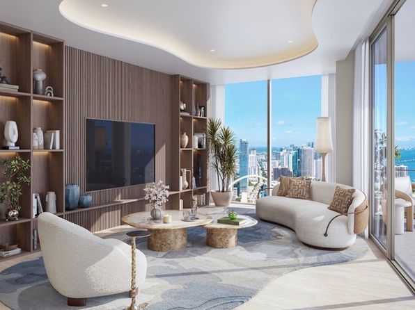 401 Biscayne Blvd #2304