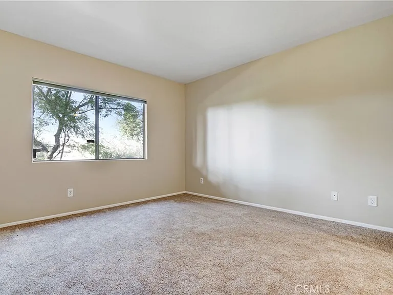 8024 Valle Vista Dr — Photo 13