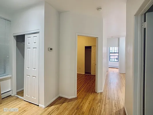 Rented by Citi Habitats | media 43