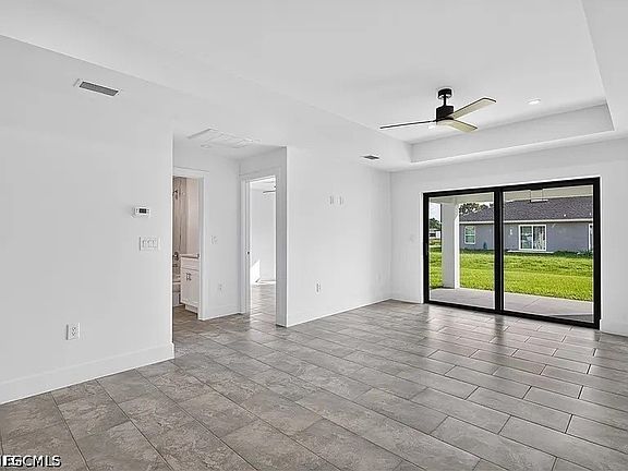 2nd image of 4688 Golfview Blvd