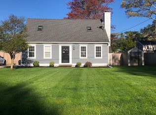 8 Timberlane Dr, Mashpee, MA 02649