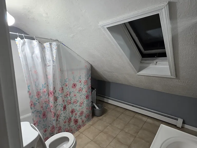 12 Halton St #3 — Photo 6