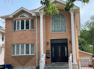 4819 207th St FLOOR 1, Oakland Gardens, NY 11364