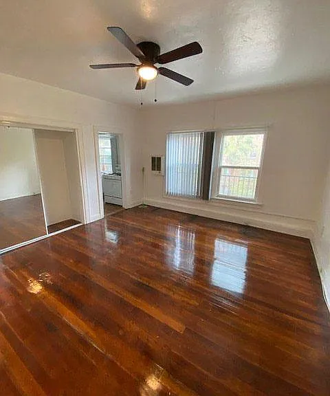 673 Shatto Place — Photo 7