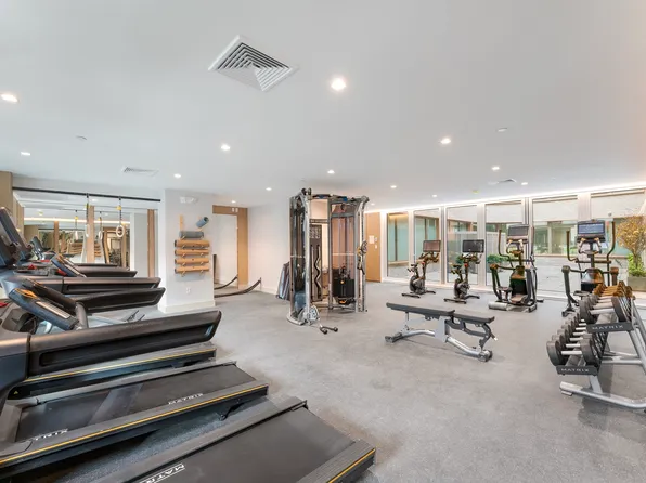 208 Delancey Street 1A image 8 of 8