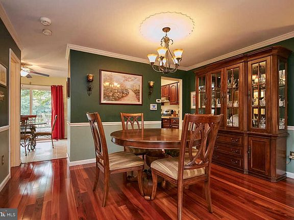 5th image of 4245 Fox Lake Dr