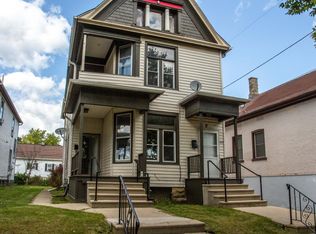 410 E Garfield Ave #412, Milwaukee, WI 53212