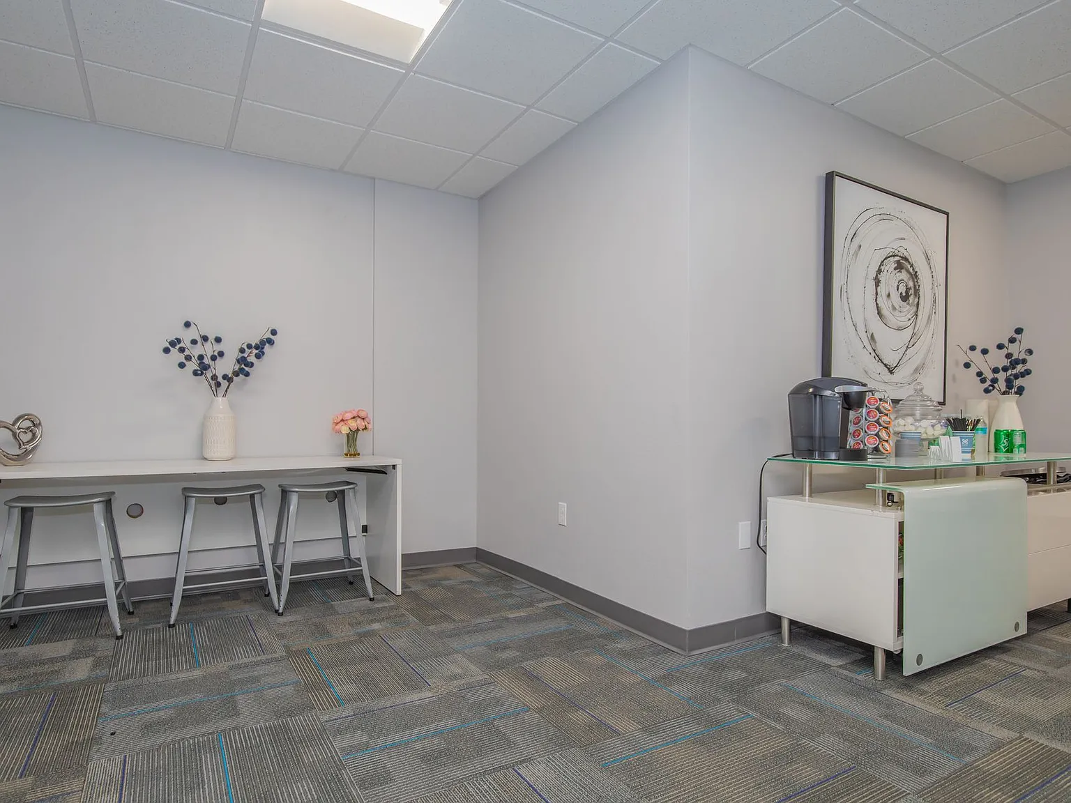 The Molino Apartments — Photo 4