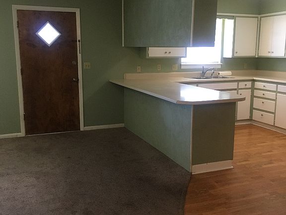 3rd image of 1111 Alta Vista St