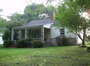 231 Theatre Rd, Madison, NC 27025