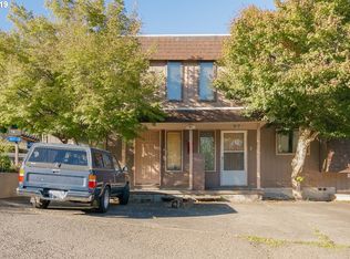 105 James St APT 2, Longview, WA 98632
