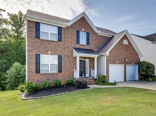 101 Stonewater Dr, Simpsonville, SC 29680