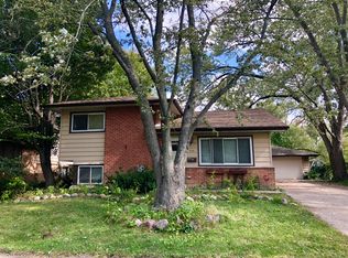 334 Winnebago St, Park Forest, IL