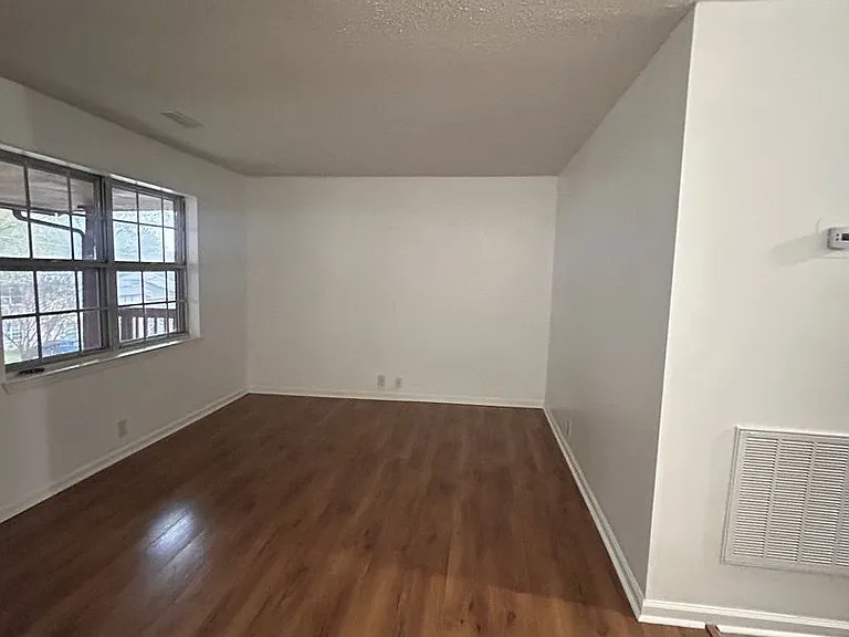 3624 Shirl Jo Ln #3626 — Photo 2