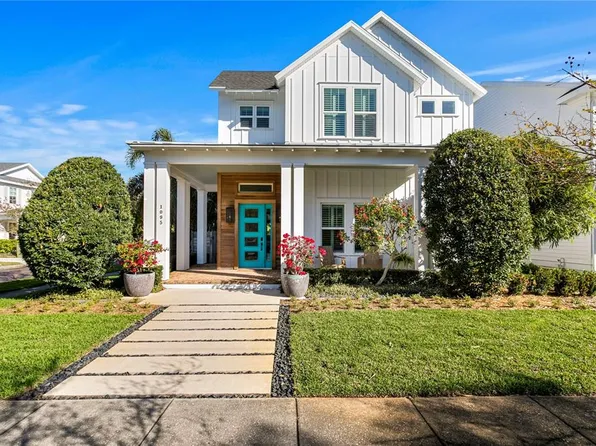 1095 18th Ave N, Saint Petersburg, FL 33704