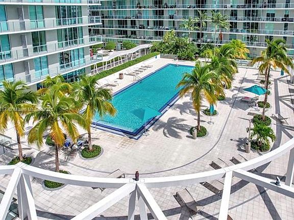 5th image of 1111 SW 1st Ave APT 2714