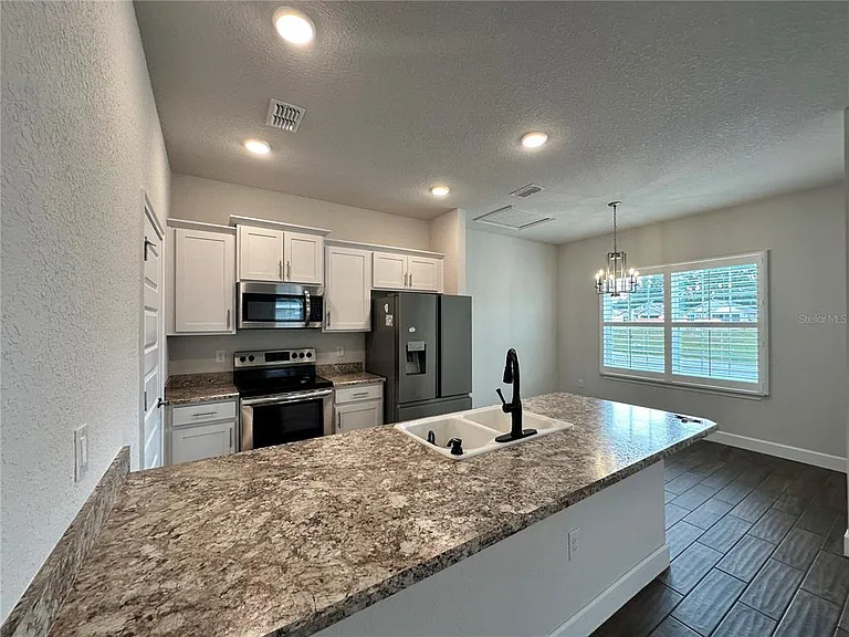 4559 SE 25th Loop — Photo 10