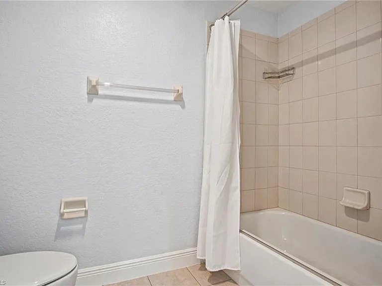 23560 Walden Center Dr #207 — Photo 20