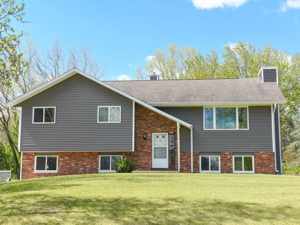 4107 Scarborough DRIVE, Richfield, WI 53076