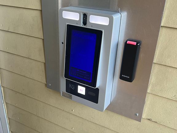 2nd image of 75 Sierra St APT 102