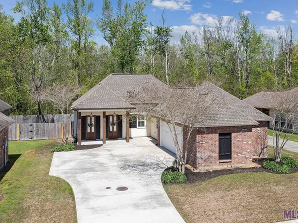 17113 Bentons Ferry Ave, Greenwell Springs, LA 70739