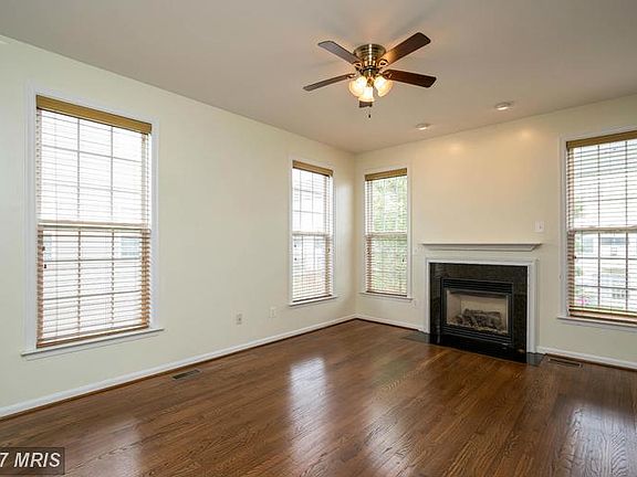 5th image of 15669 William Bayliss Ct