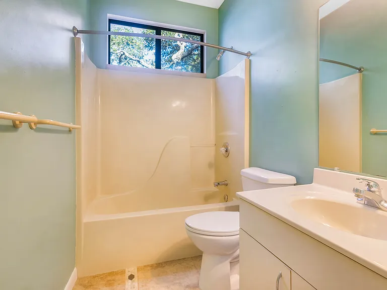 150 Kelly Ln — Photo 44