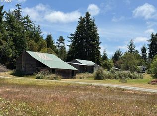 87248 Loshbaugh Ln, Bandon, OR 97411