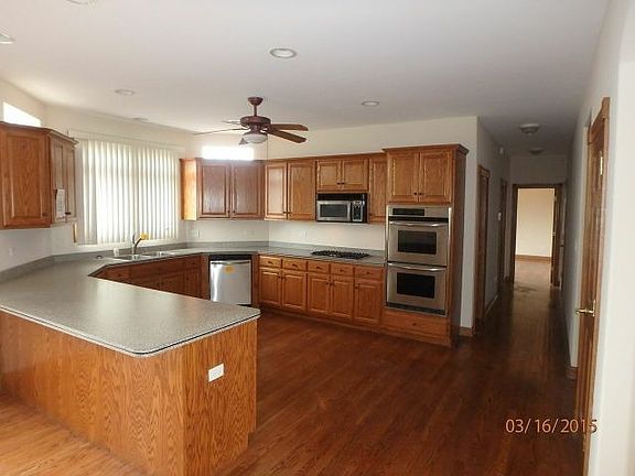 4th image of 10432 Stone Hill Dr