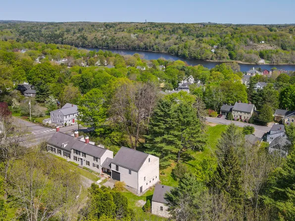 42 Winthrop Street, Hallowell, ME 04347