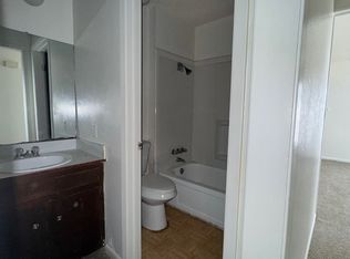 108 S 34th St APT B, Gatesville, TX 76528
