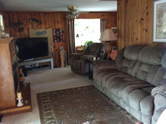 4th image of 624 Twin Cove Dr