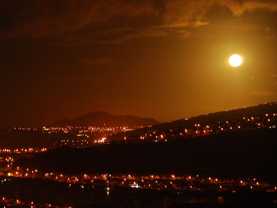 night city and Diamond Head 
