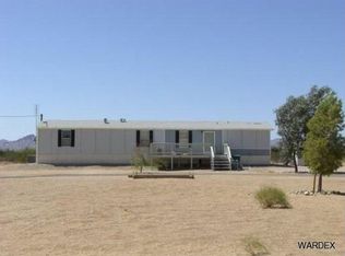 825 S Hassayampa Rd, Golden Valley, AZ 86413