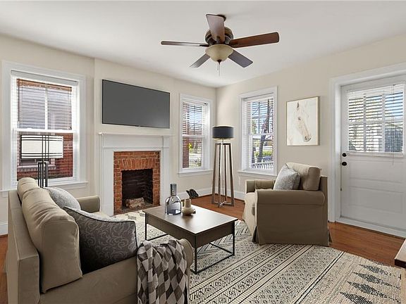5th image of 3710 Colley Ave Unit B