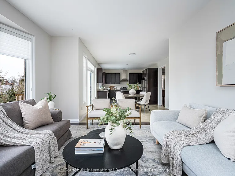 45 McLean Ave — Photo 15