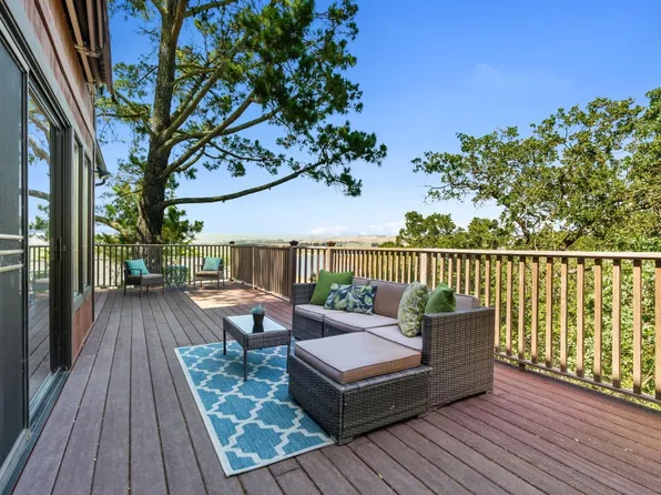 809 Albatross Drive, Novato, CA 94945