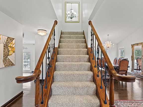 4th image of 2409 Baldwin Ct
