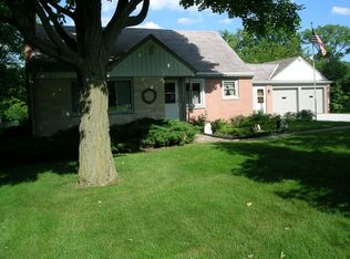 4050 N 145th St, Brookfield, WI 53005